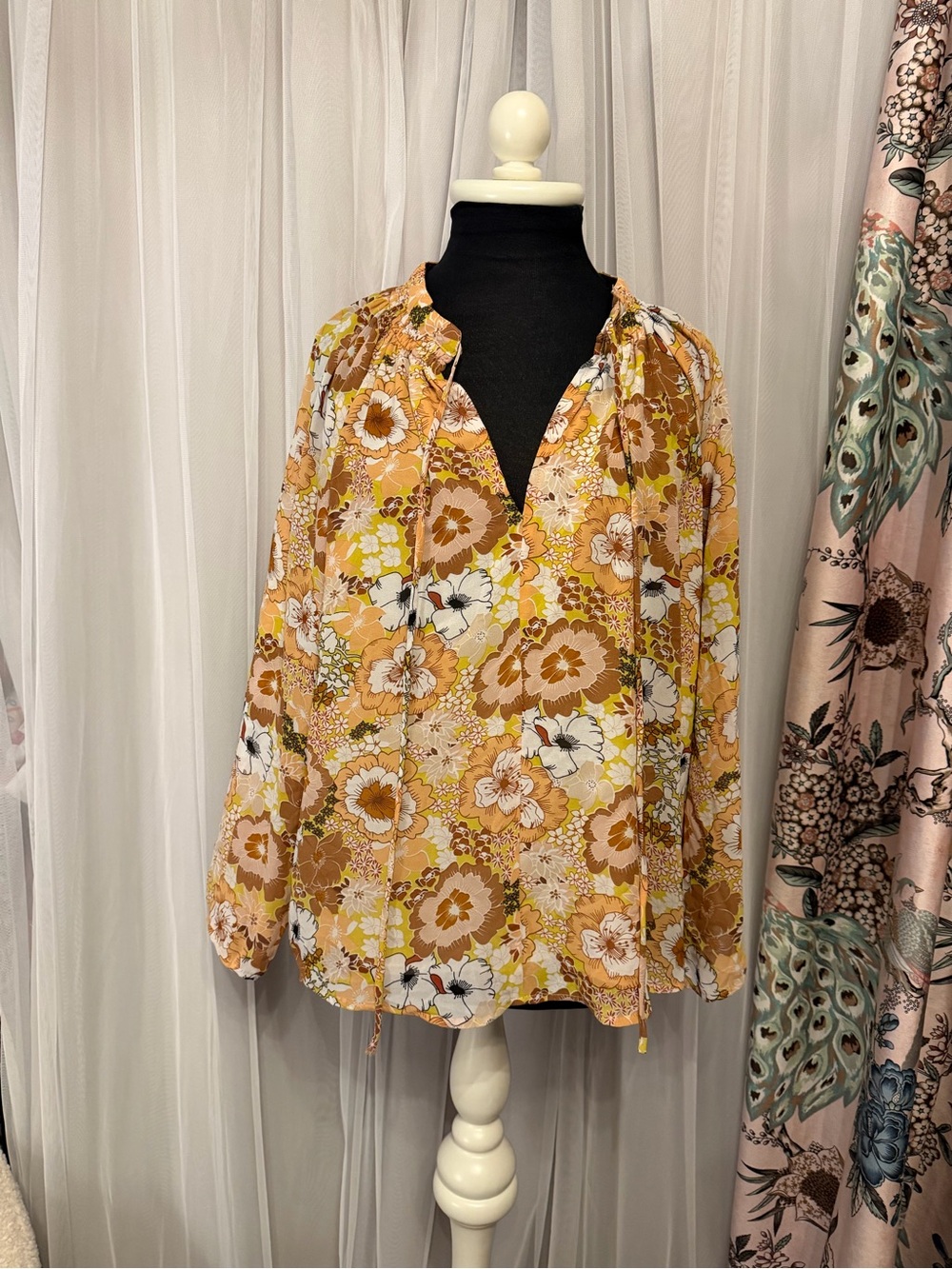 MELLODAY Mustard Floral Peasant Blouse